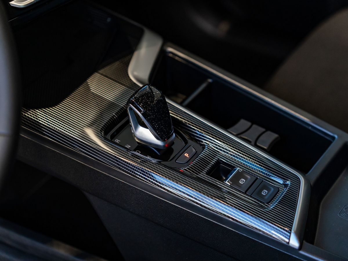 Haval Jolion I Рестайлинг, Небесный Топаз, 2295000 рублей, вид 17