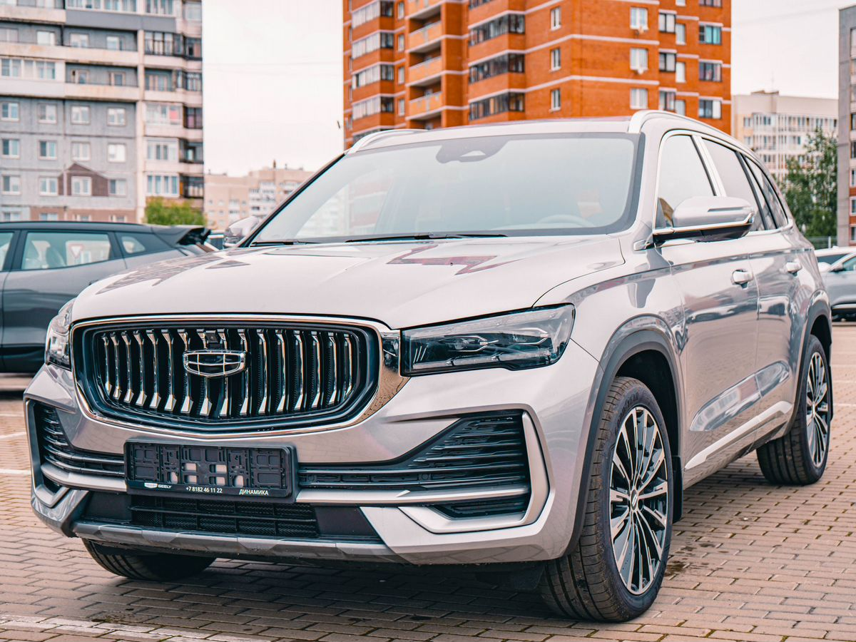 Geely Monjaro I, Aurora Silver / Серебристый металлик, 3620990 рублей, вид 2