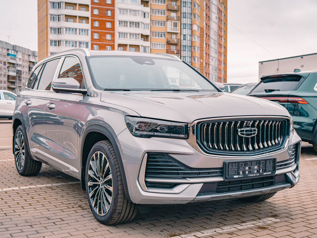 Geely Monjaro I, Aurora Silver / Серебристый металлик, 3620990 рублей, вид 4