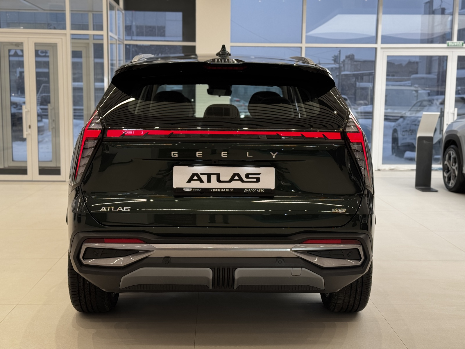 Geely Atlas II, Unbounded Black / Черный металлик, 3590990 рублей, вид 5