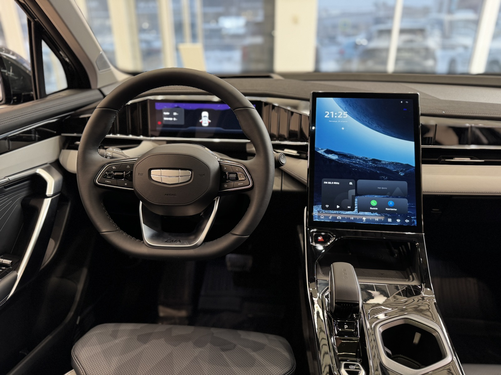 Geely Atlas II, Unbounded Black / Черный металлик, 3590990 рублей, вид 13