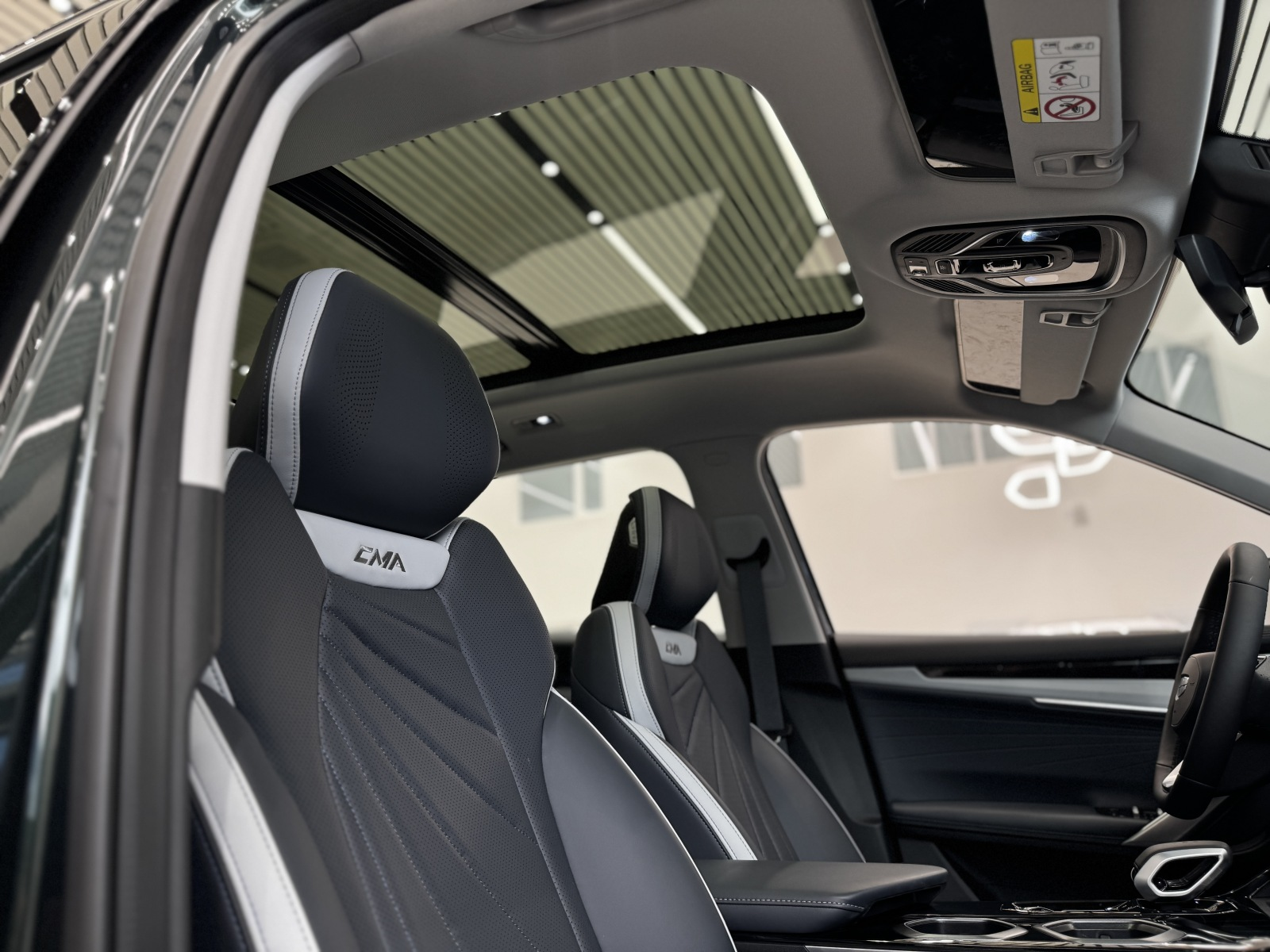 Geely Atlas II, Unbounded Black / Черный металлик, 3590990 рублей, вид 17