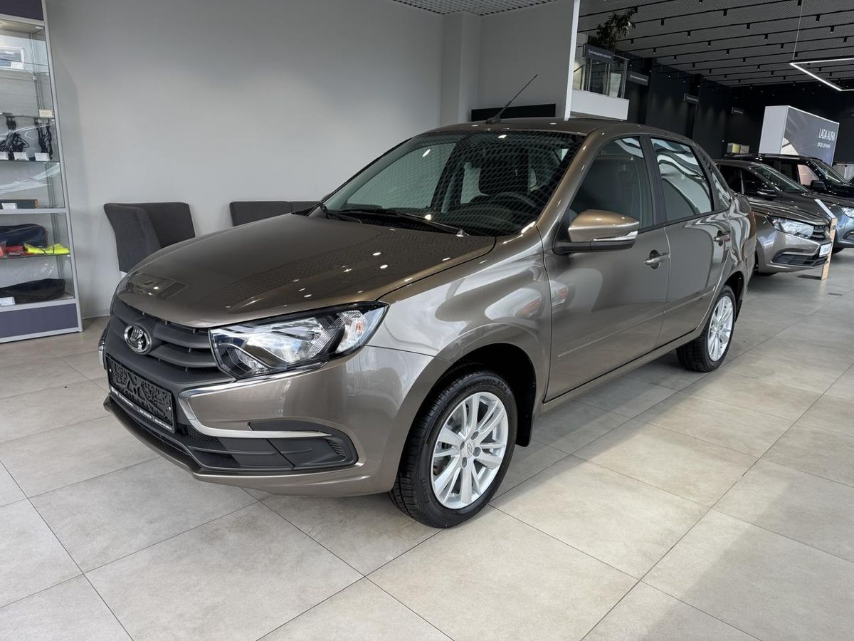 LADA Granta седан I Рестайлинг, Золотисто-коричневый "Кориандр" металлик, 1096242 рублей, вид 2