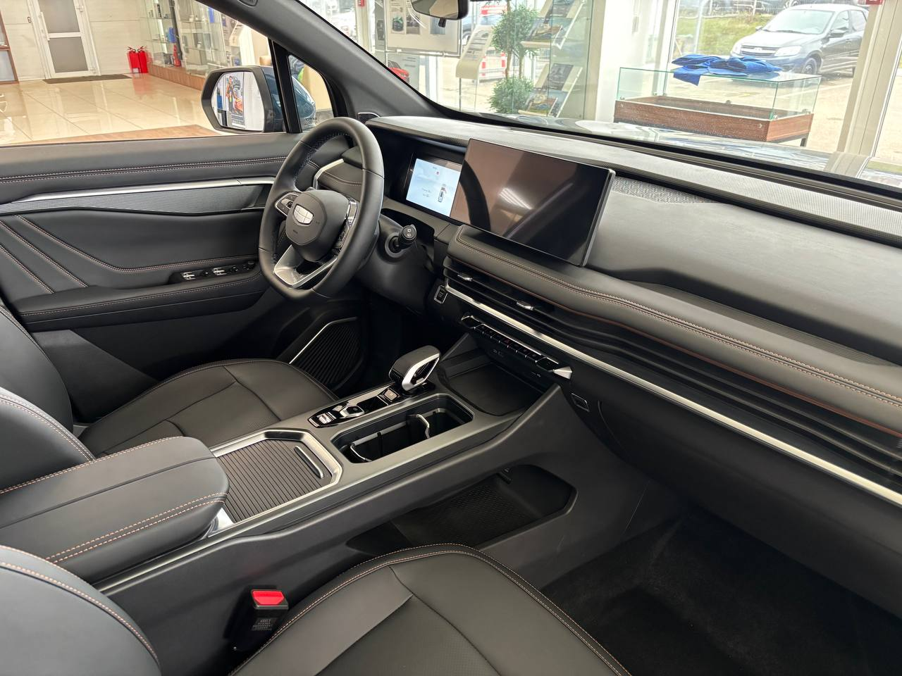 Geely Okavango I Рестайлинг, Indigo Blue / Синий металлик, 3199000 рублей, вид 14