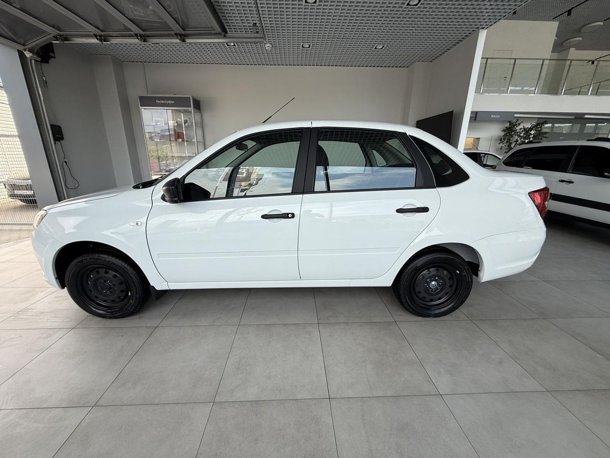 LADA Granta седан I Рестайлинг, Белый "Ледниковый", 756031 рублей, вид 4