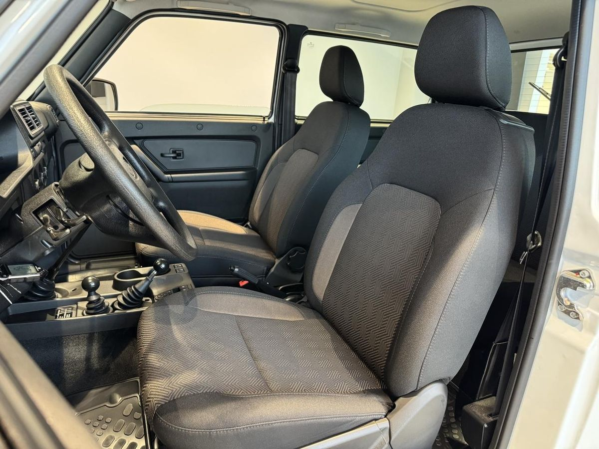 LADA Niva Legend I, Белый "Ледниковый", 1094215 рублей, вид 10