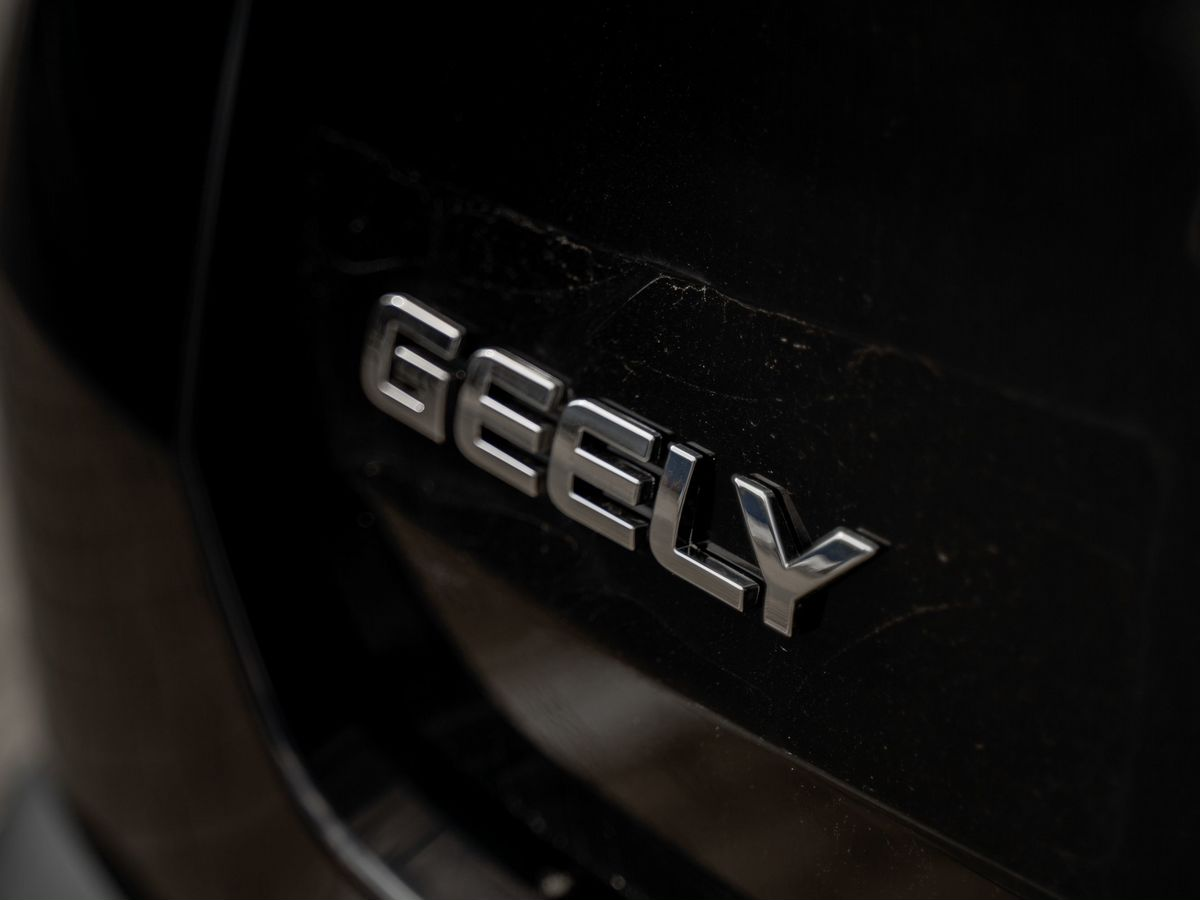 Geely Okavango I Рестайлинг, Ink Black / Черный металлик, 2784190 рублей, вид 15