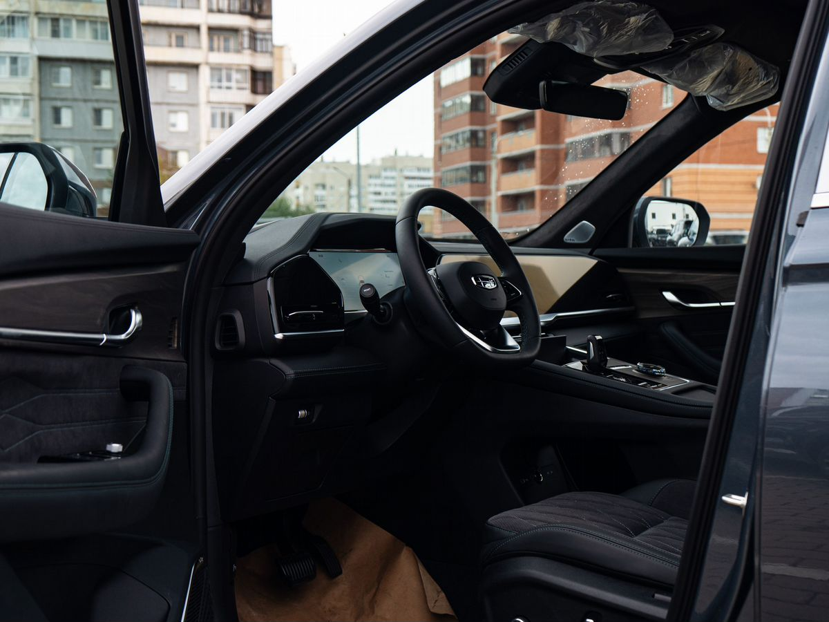 Geely Monjaro I, Basalt Grey / Серый металлик, 3620990 рублей, вид 18