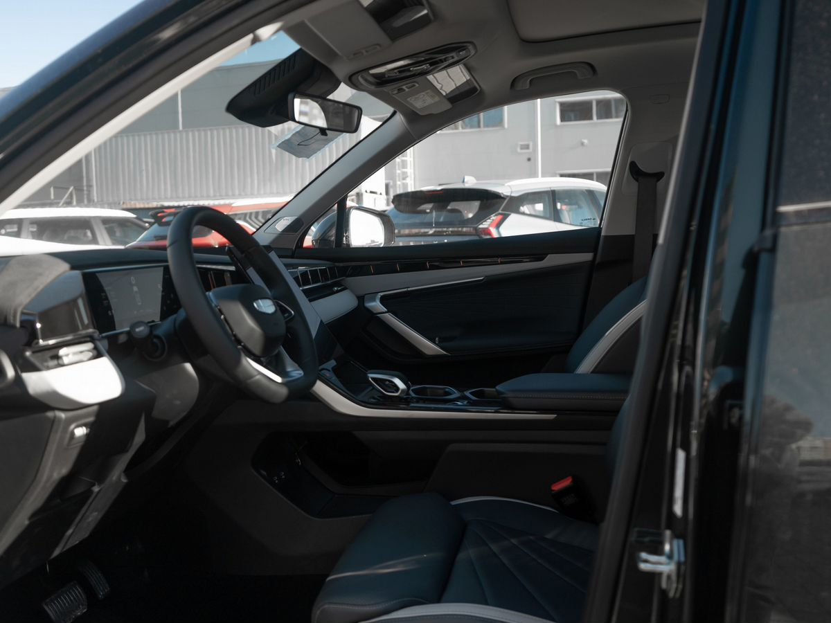 Geely Atlas II, Racing Green / Зеленый металлик, 3614990 рублей, вид 13