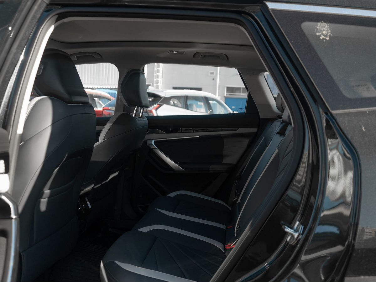 Geely Atlas II, Racing Green / Зеленый металлик, 3614990 рублей, вид 19