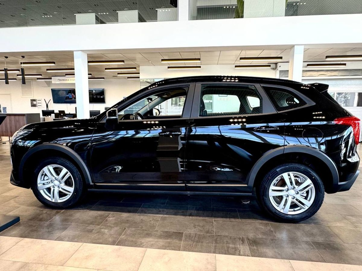 Haval Jolion I Рестайлинг, Галактический Черный, 2299000 рублей, вид 4