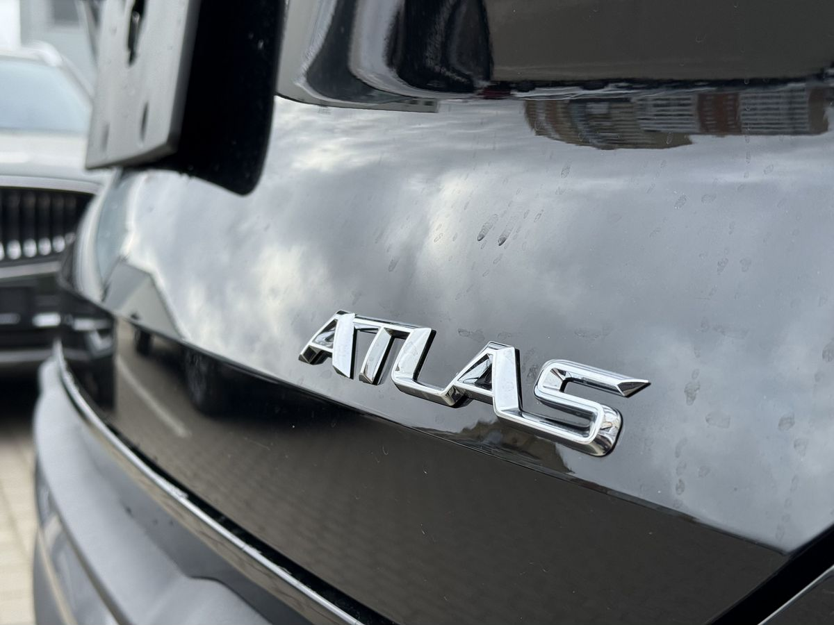 Geely Atlas II, Unbounded Black / Черный металлик, 2559990 рублей, вид 12