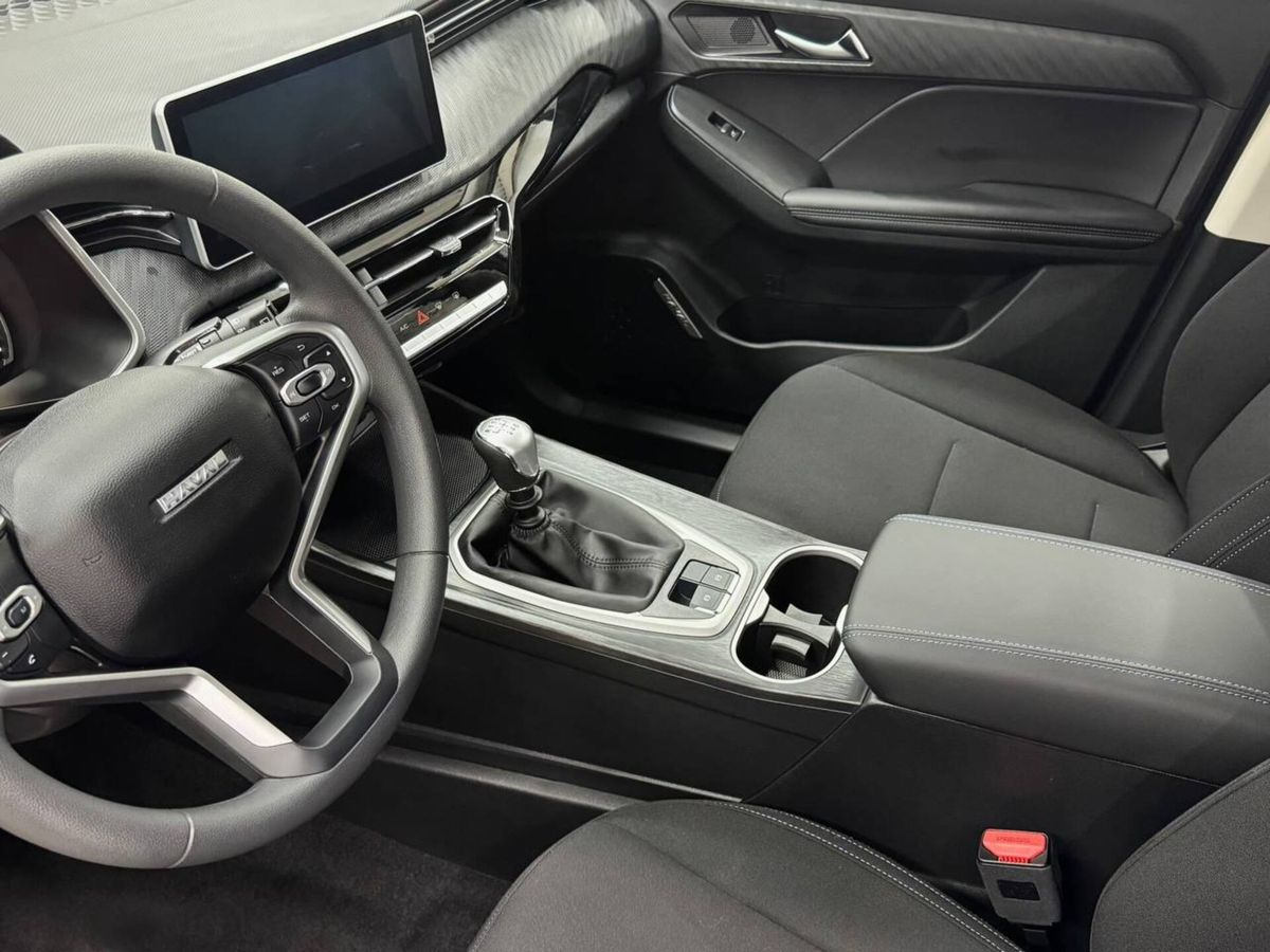 Haval Jolion I Рестайлинг, Галактический Черный, 2099000 рублей, вид 12