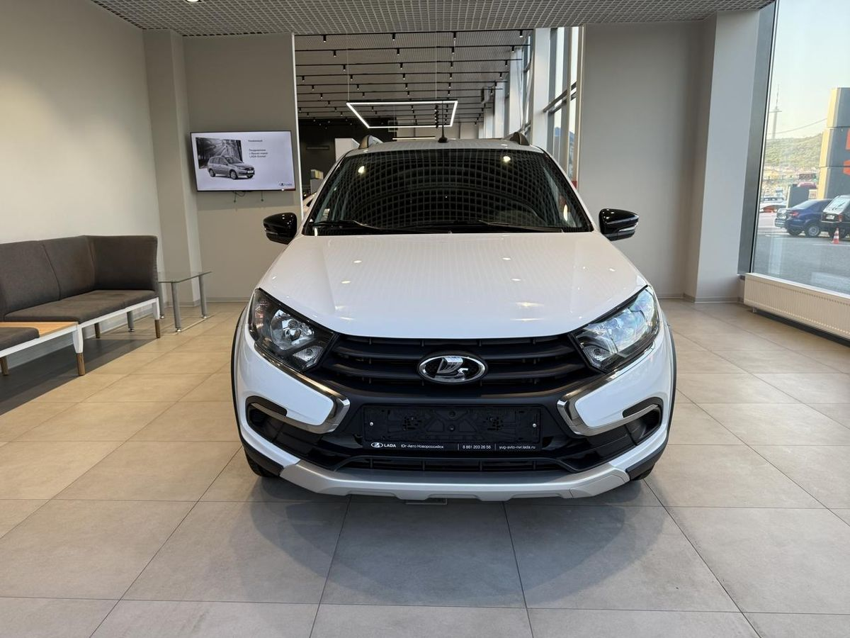 LADA Granta Cross I Рестайлинг, Белый "Ледниковый", 1084466 рублей, вид 3