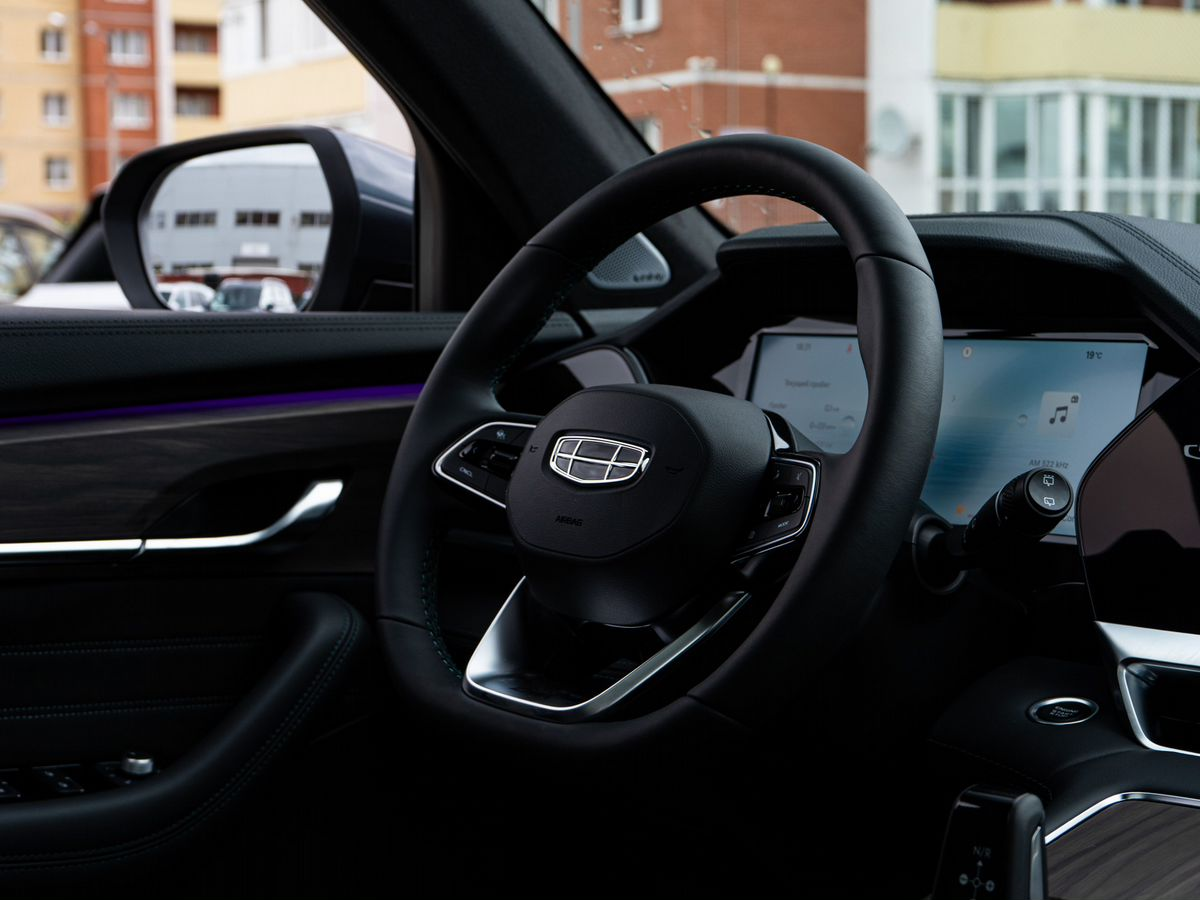 Geely Monjaro I, Basalt Grey / Серый металлик, 3620990 рублей, вид 15