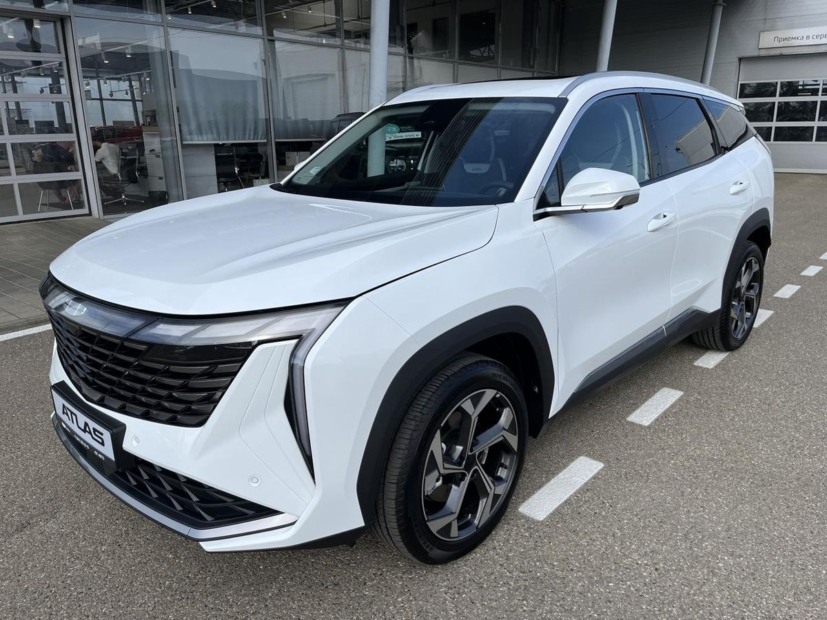 Geely Atlas II, Moonlight White / Белый, 2749990 рублей, вид 3