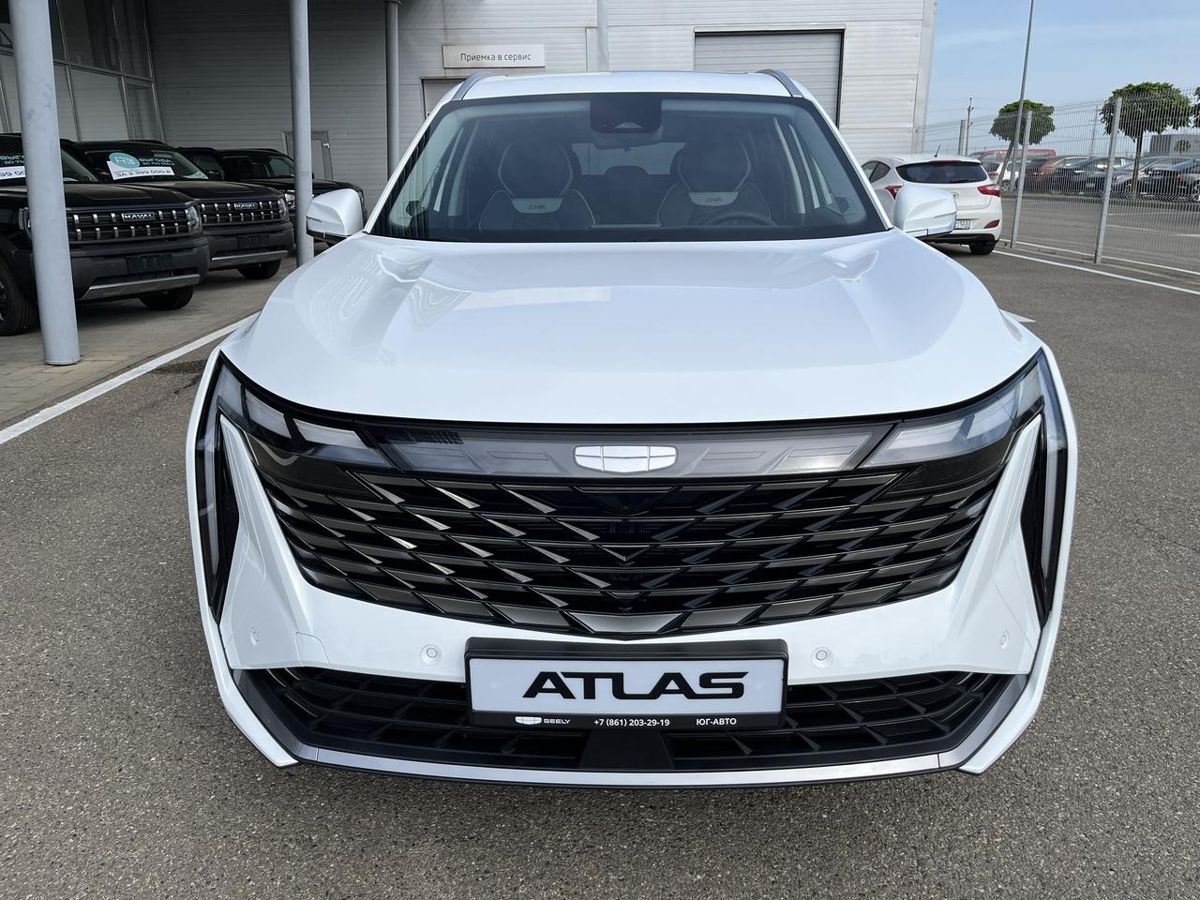 Geely Atlas II, Moonlight White / Белый, 2749990 рублей, вид 4