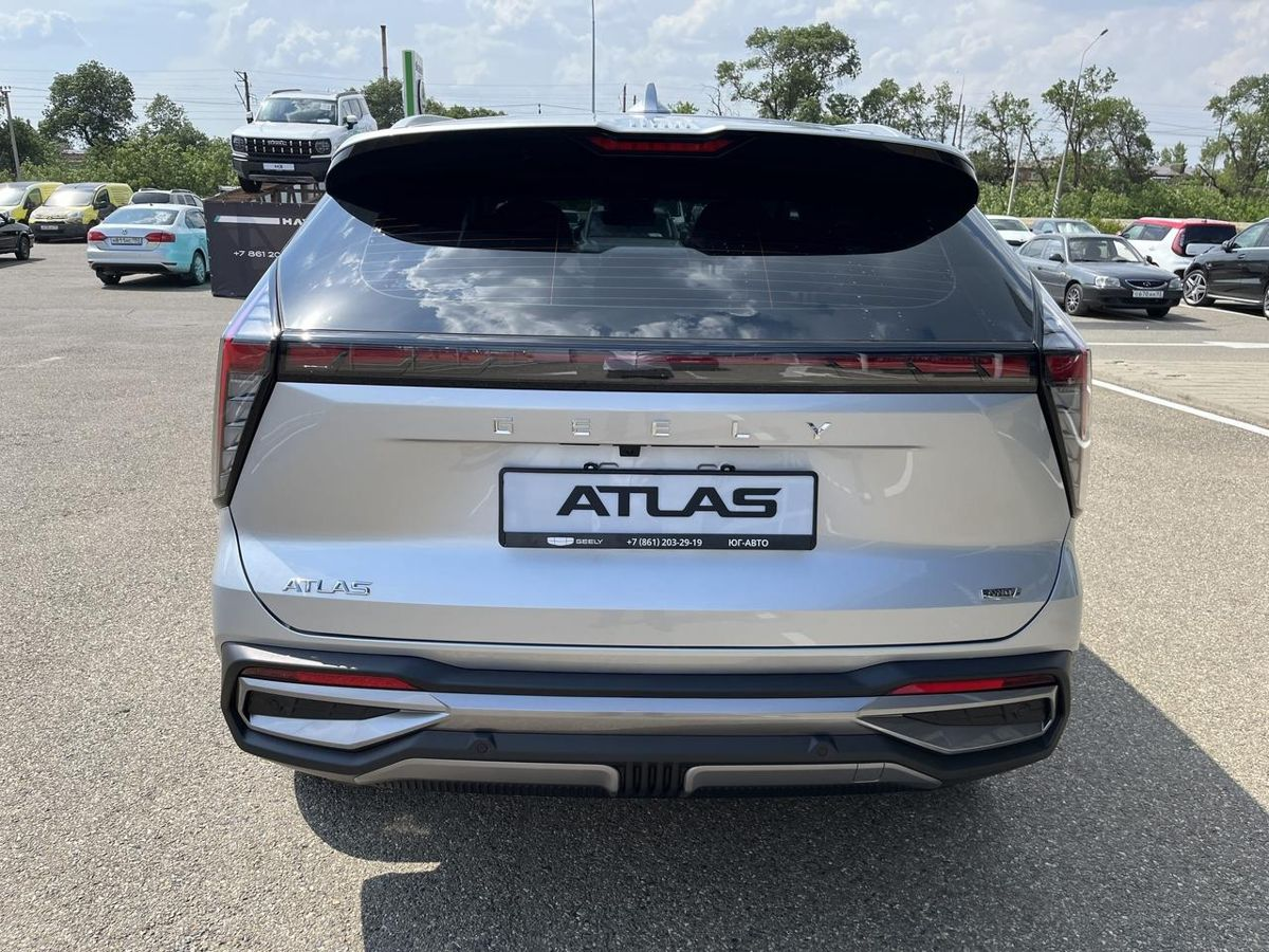 Geely Atlas II, Orion Silver / Серебристый металлик, 3569990 рублей, вид 9