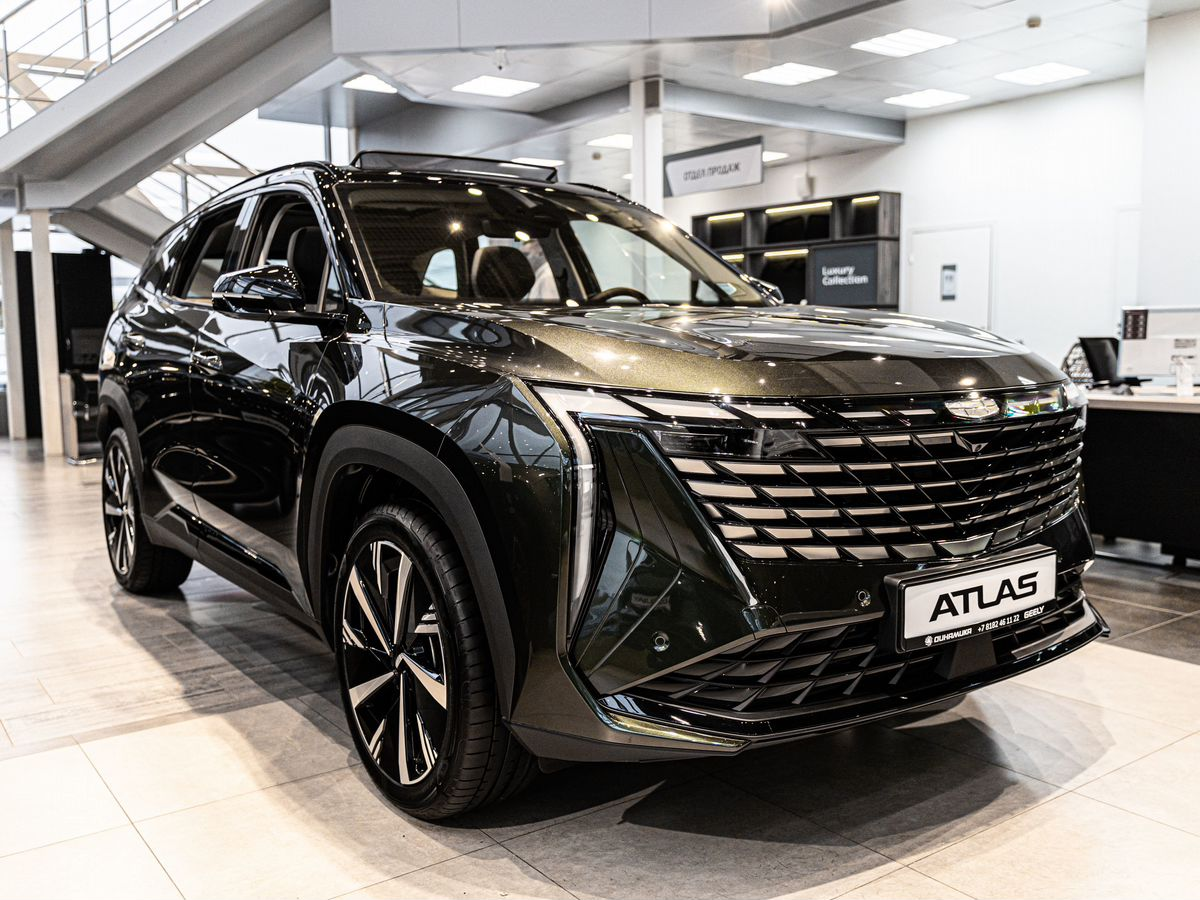 Geely Atlas II, Racing Green / Зеленый металлик, 3047190 рублей, вид 4