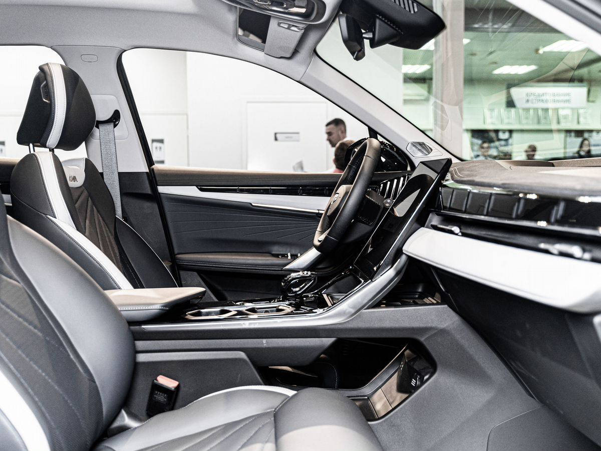 Geely Atlas II, Racing Green / Зеленый металлик, 3047190 рублей, вид 13