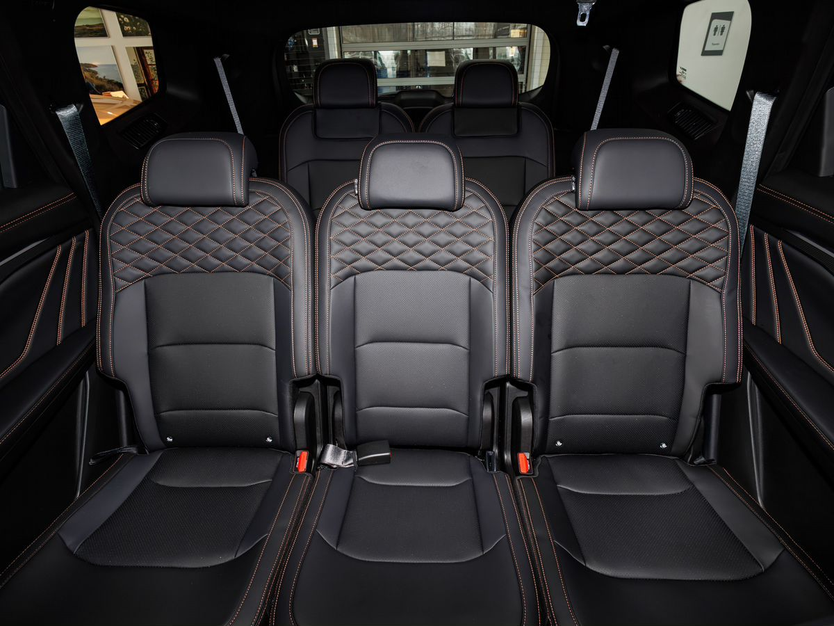 Geely Okavango I Рестайлинг, Indigo Blue / Синий металлик, 3234990 рублей, вид 7
