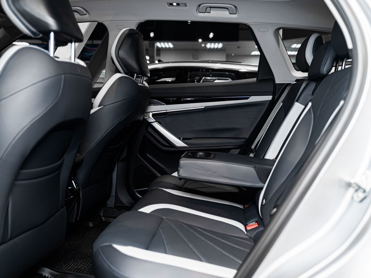 Geely Atlas II, Orion Silver / Серебристый металлик, 3284990 рублей, вид 8