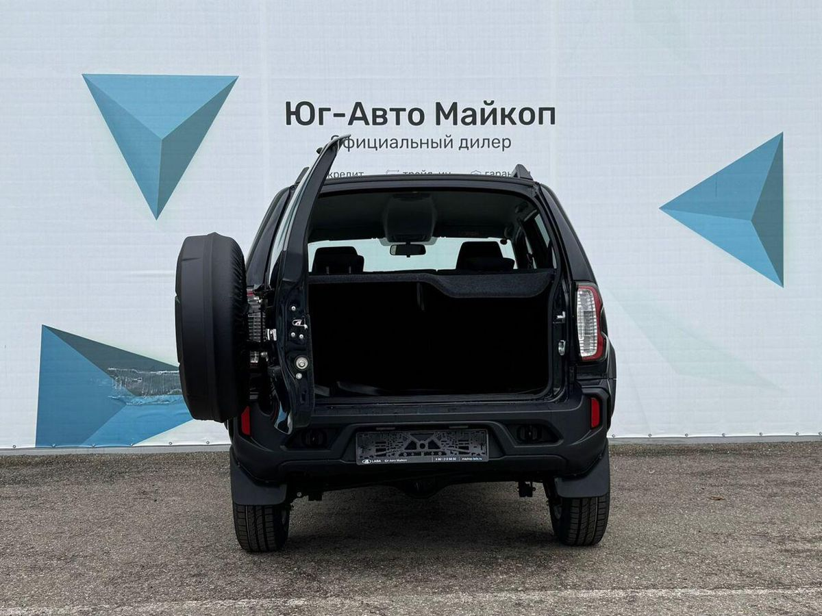 LADA Niva Travel I Рестайлинг, Темно-зеленый "Несси 2", 1331722 рублей, вид 6