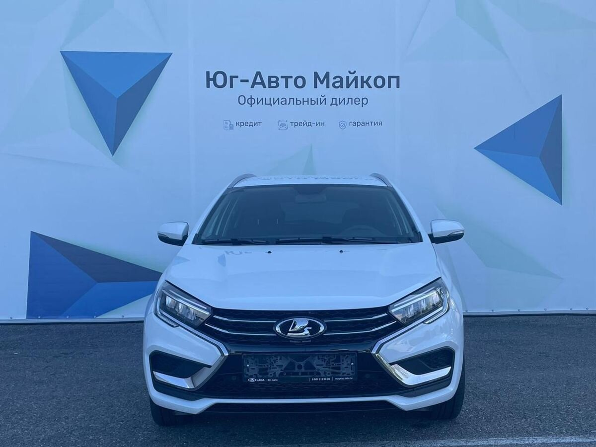 LADA Vesta SW I Рестайлинг (NG), Белый "Ледниковый", 1641255 рублей, вид 3