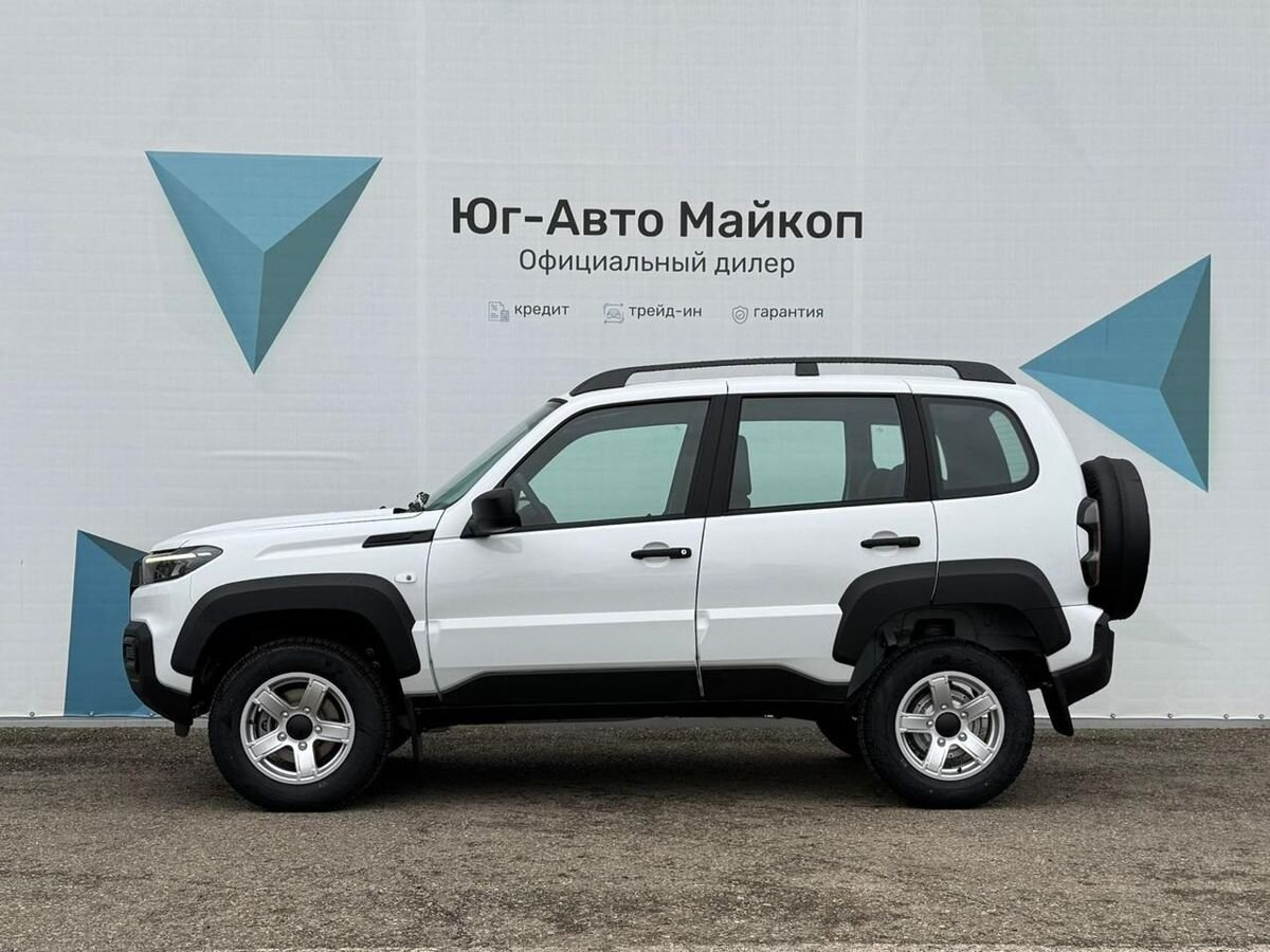 LADA Niva Travel I Рестайлинг, Белый "Ледниковый", 1334566 рублей, вид 4