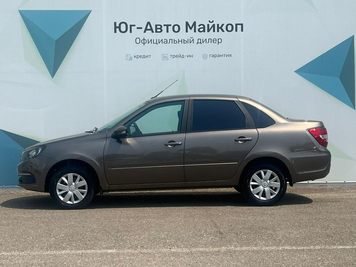 LADA Granta седан I Рестайлинг, Золотисто-коричневый "Кориандр" металлик, 947655 рублей, вид 4