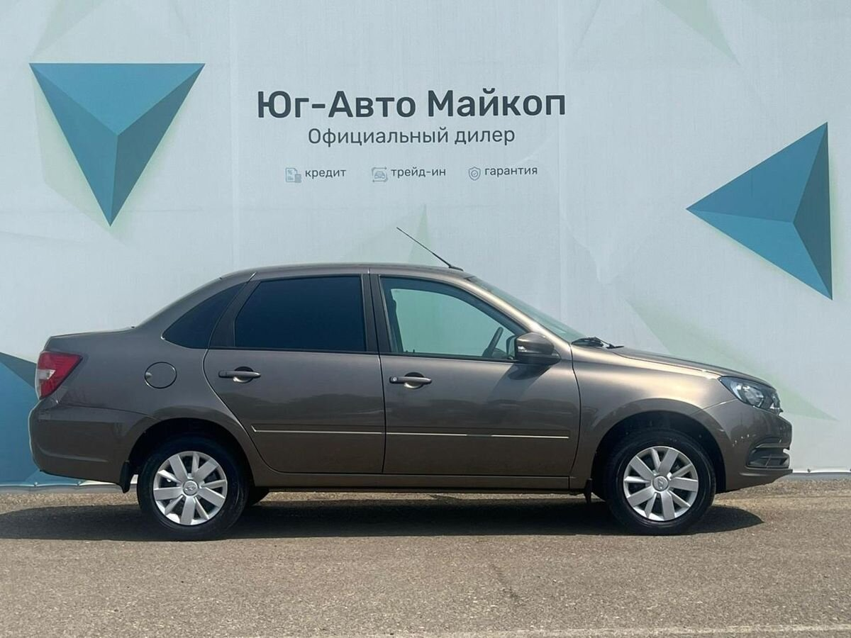 LADA Granta седан I Рестайлинг, Золотисто-коричневый "Кориандр" металлик, 947655 рублей, вид 7