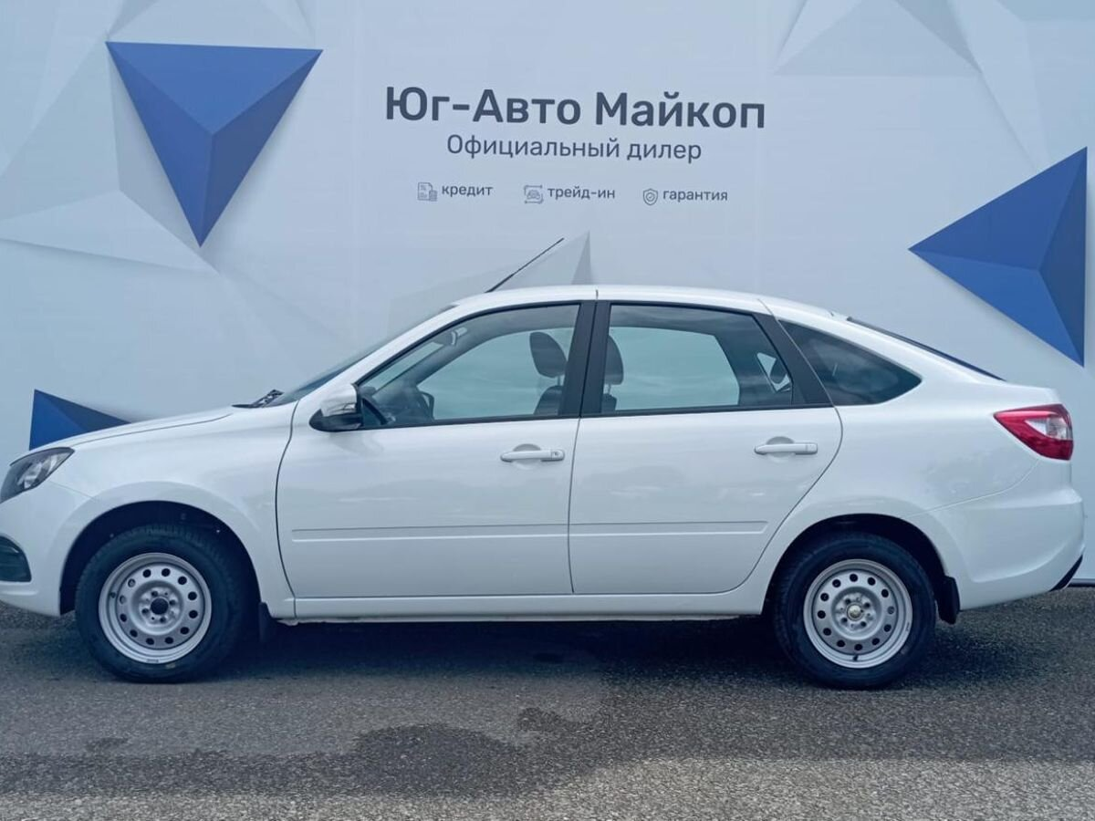 LADA Granta лифтбек I Рестайлинг, Белый "Ледниковый", 919312 рублей, вид 4