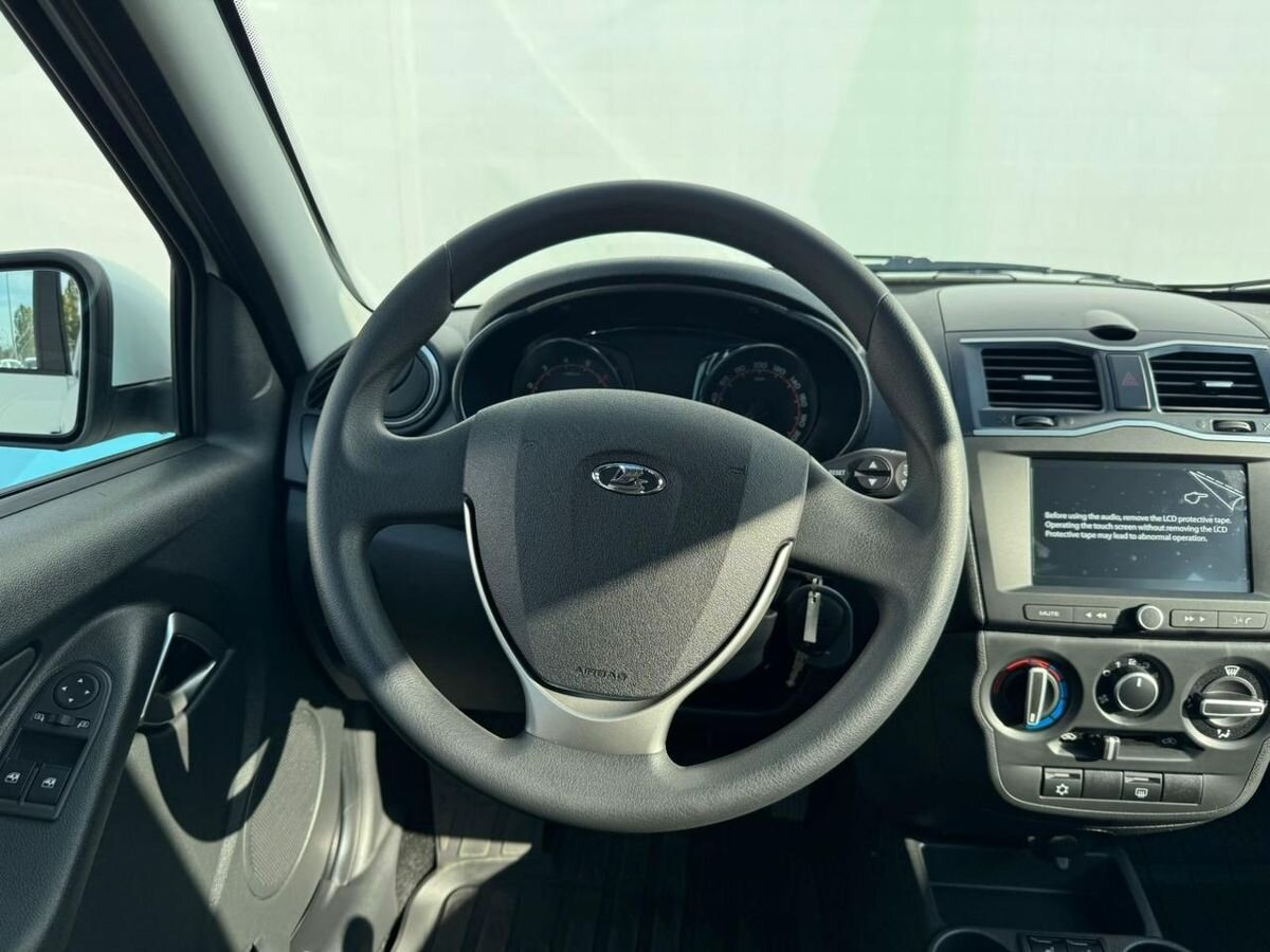 LADA Granta седан I Рестайлинг, Белый "Ледниковый", 998000 рублей, вид 12