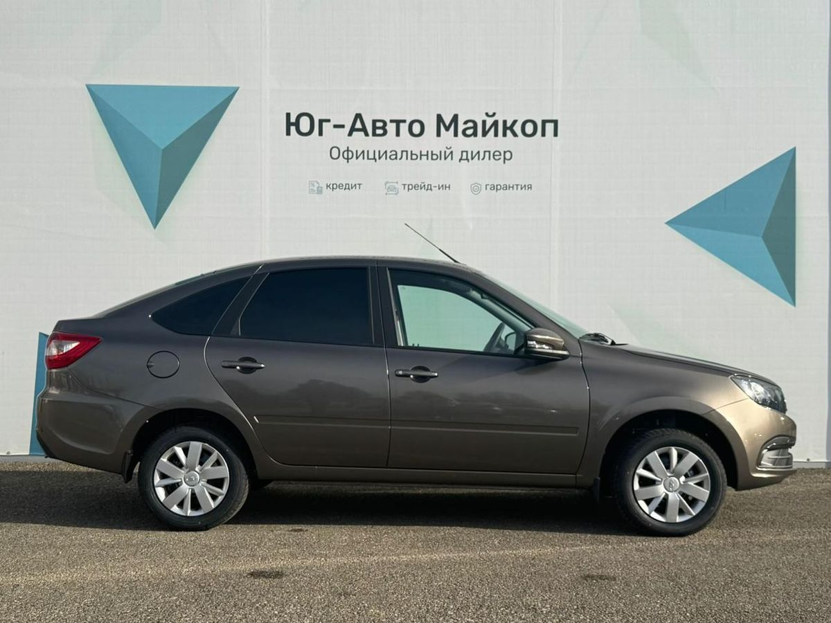 LADA Granta Sportline лифтбек I Рестайлинг, Золотисто-коричневый "Кориандр" металлик, 1287427 рублей, вид 7