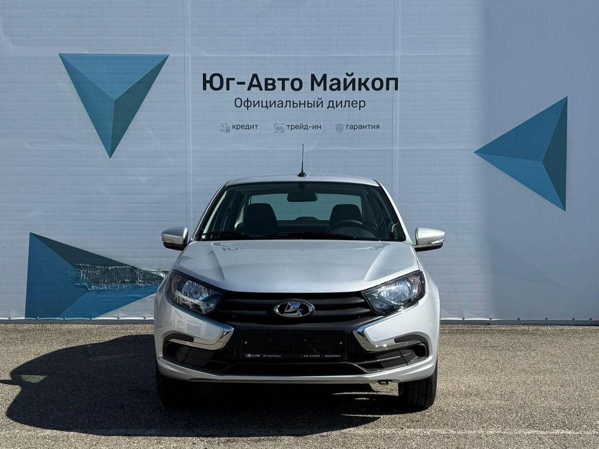 LADA Granta седан I Рестайлинг, Серебристый "Платина" металлик, 1009418 рублей, вид 3
