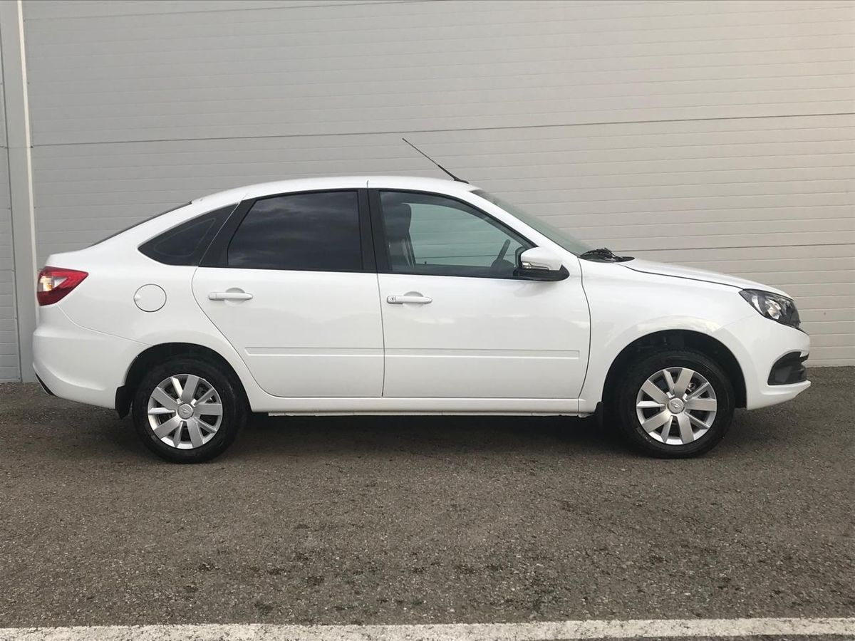 LADA Granta лифтбек I Рестайлинг, Белый "Ледниковый", 987019 рублей, вид 7