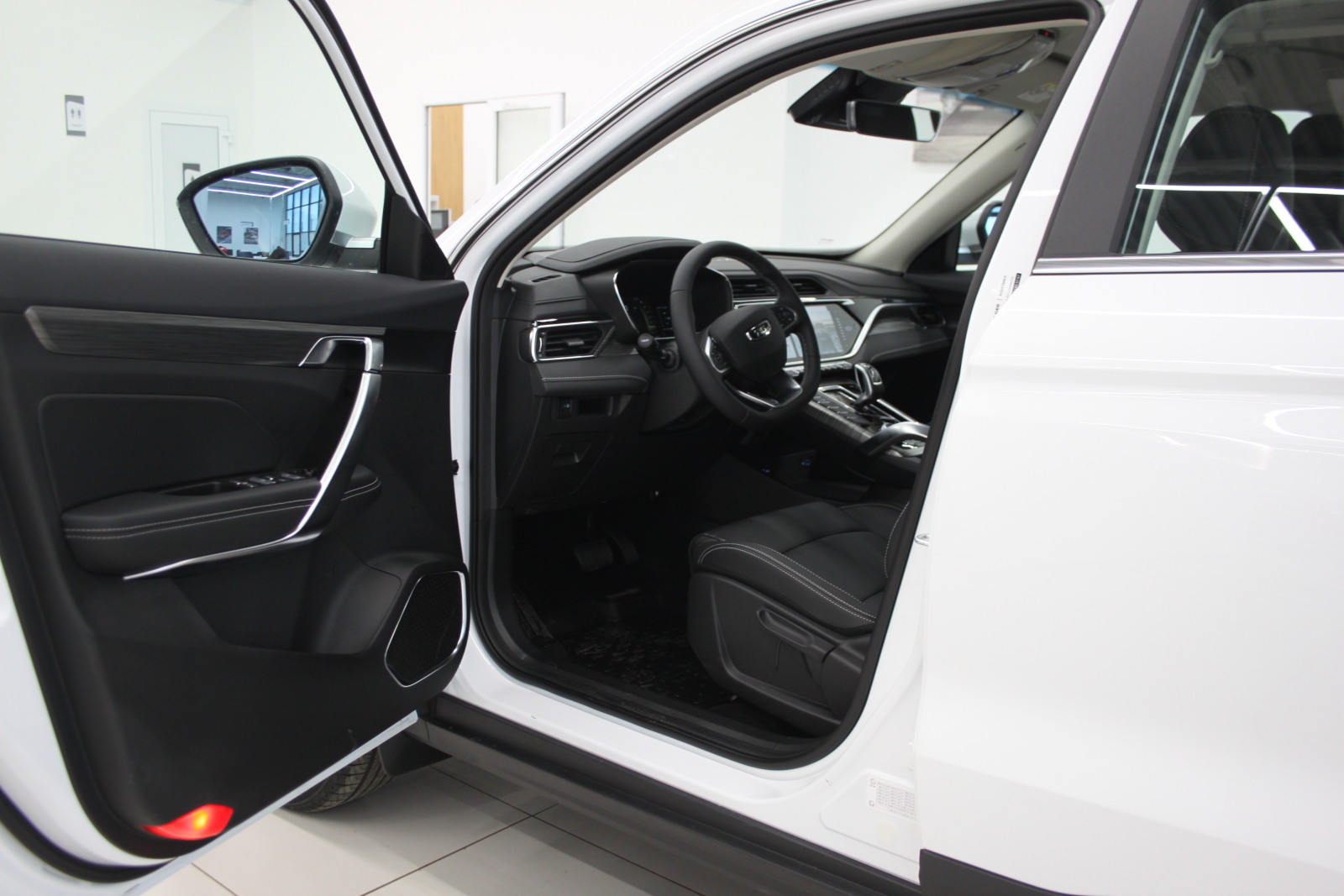Belgee X70 I Рестайлинг, Белый / Crystal White, 2913990 рублей, вид 11