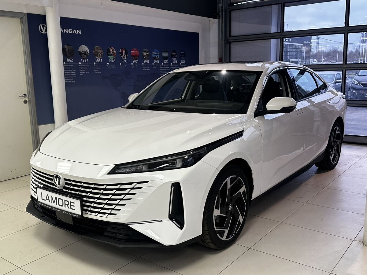 Changan Lamore I, Звездный белый, 2559900 рублей, вид 3