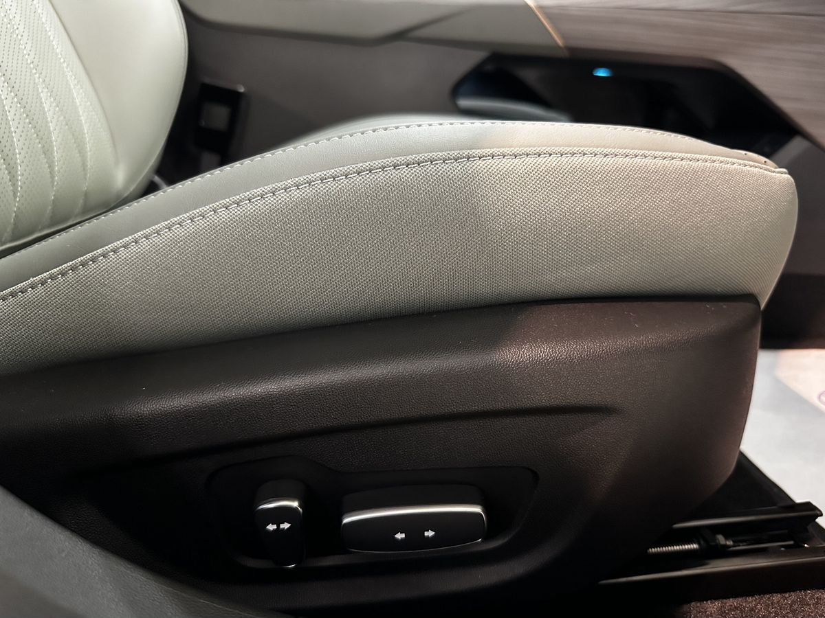 Changan Lamore I, Звездный белый, 2559900 рублей, вид 20