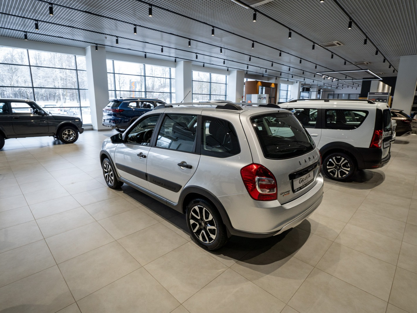 LADA Granta Cross I Рестайлинг, Серебристый "Платина" металлик, 866000 рублей, вид 6