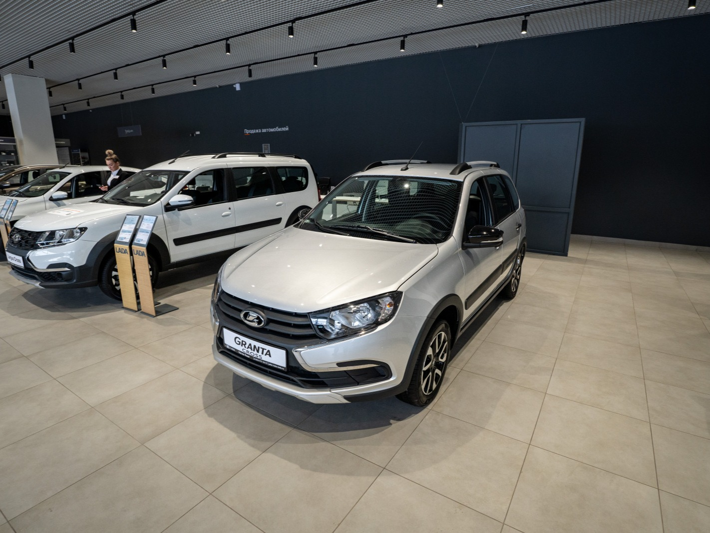 LADA Granta Cross I Рестайлинг, Серебристый "Платина" металлик, 866000 рублей, вид 13