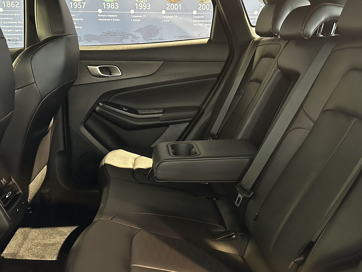Changan UNI-S I, Глубокий черный, 2479900 рублей, вид 13