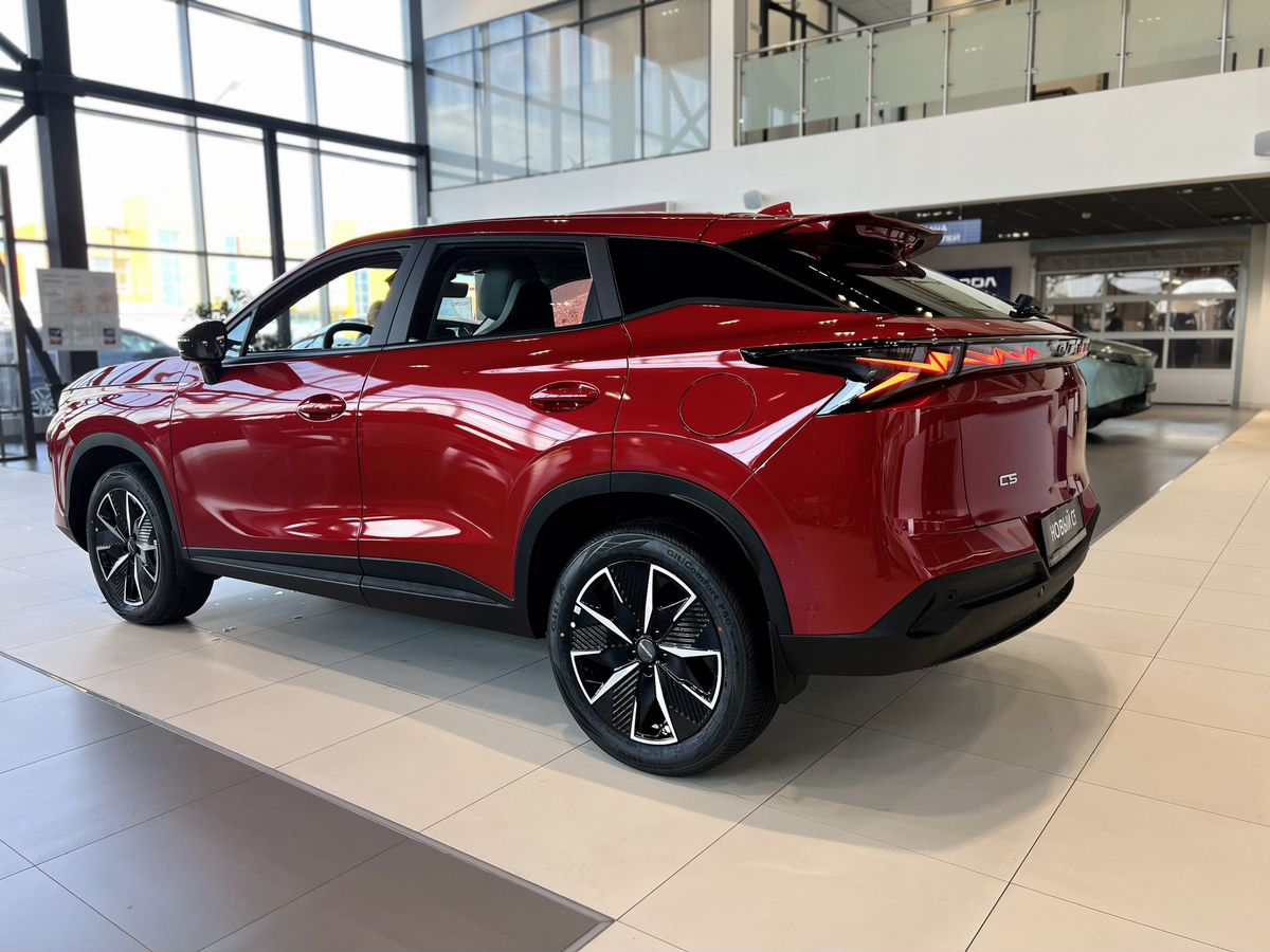 OMODA C5 II, Красный, 2619000 рублей, вид 6