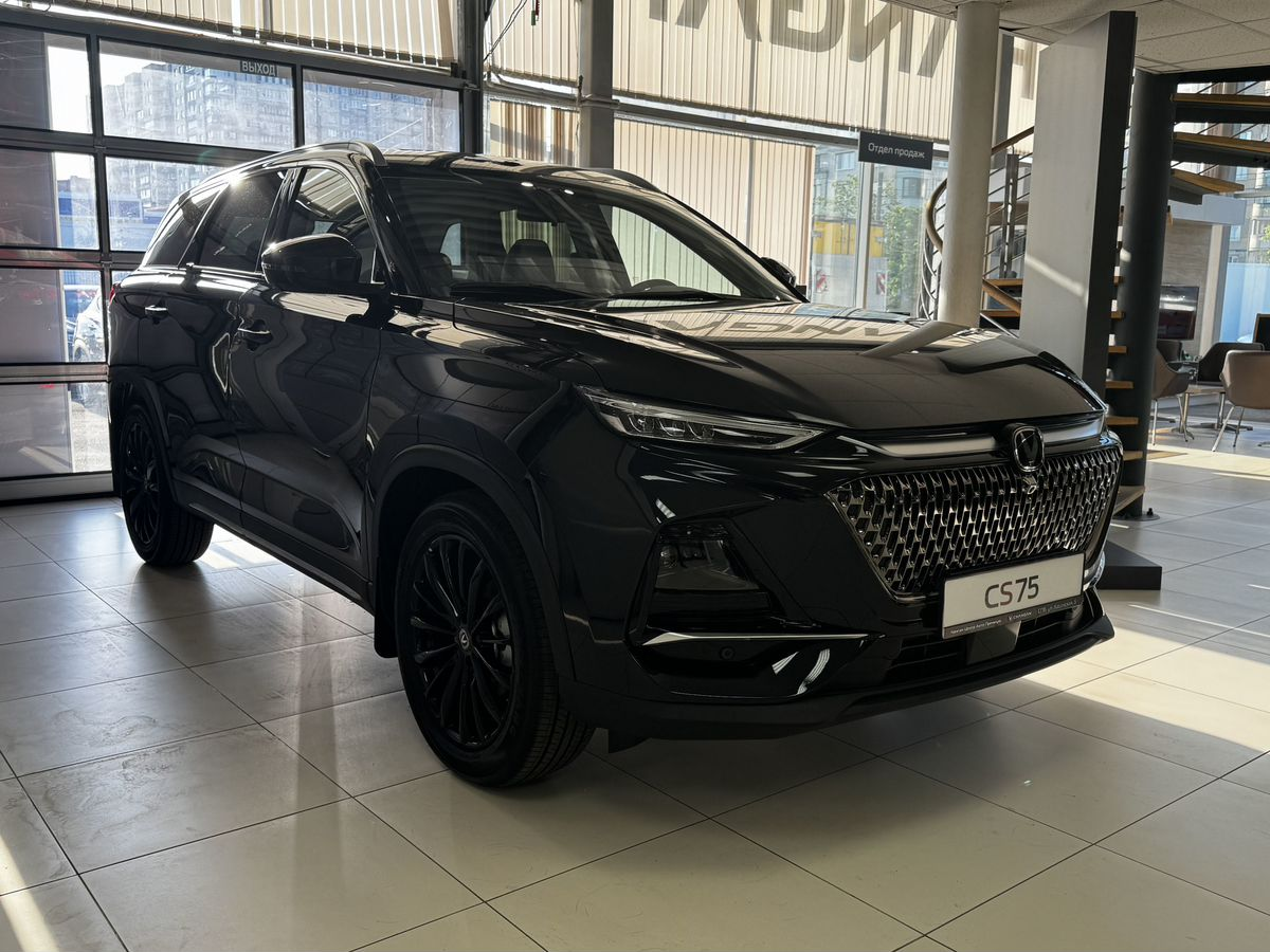 Changan CS75 Pro I, Космический черный, 2655000 рублей, вид 5