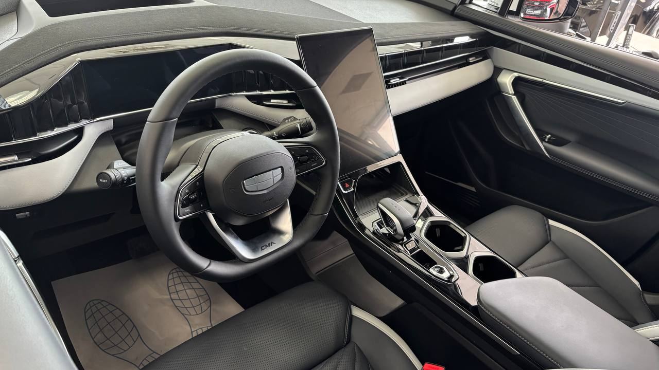 Geely Atlas II, Moonlight White / Белый, 2948990 рублей, вид 7