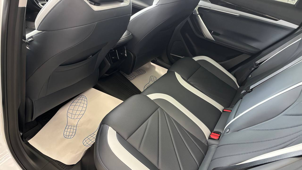 Geely Atlas II, Moonlight White / Белый, 2948990 рублей, вид 9