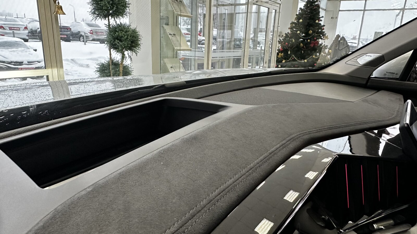 Geely Atlas II, Orion Silver / Серебристый металлик, 3958990 рублей, вид 2