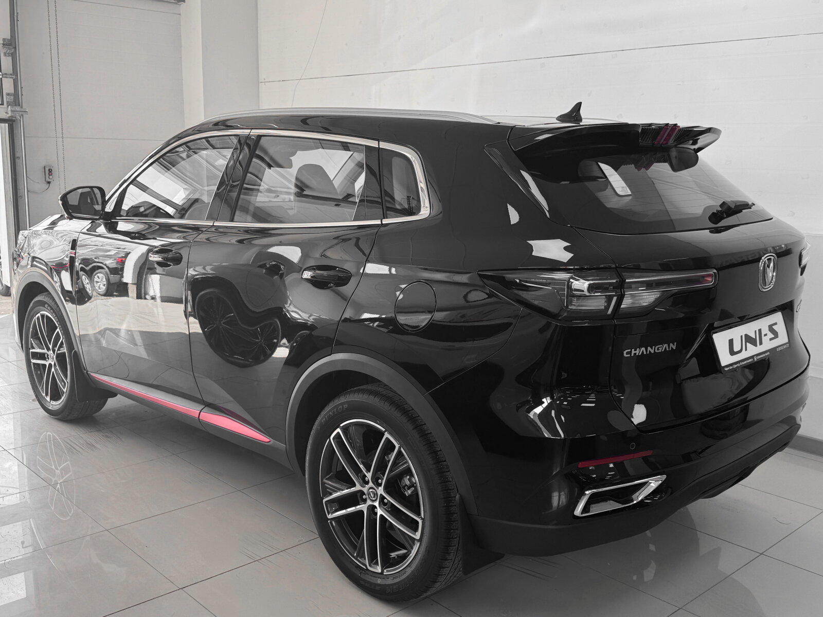 Changan UNI-S I, Глубокий черный, 2224930 рублей, вид 3