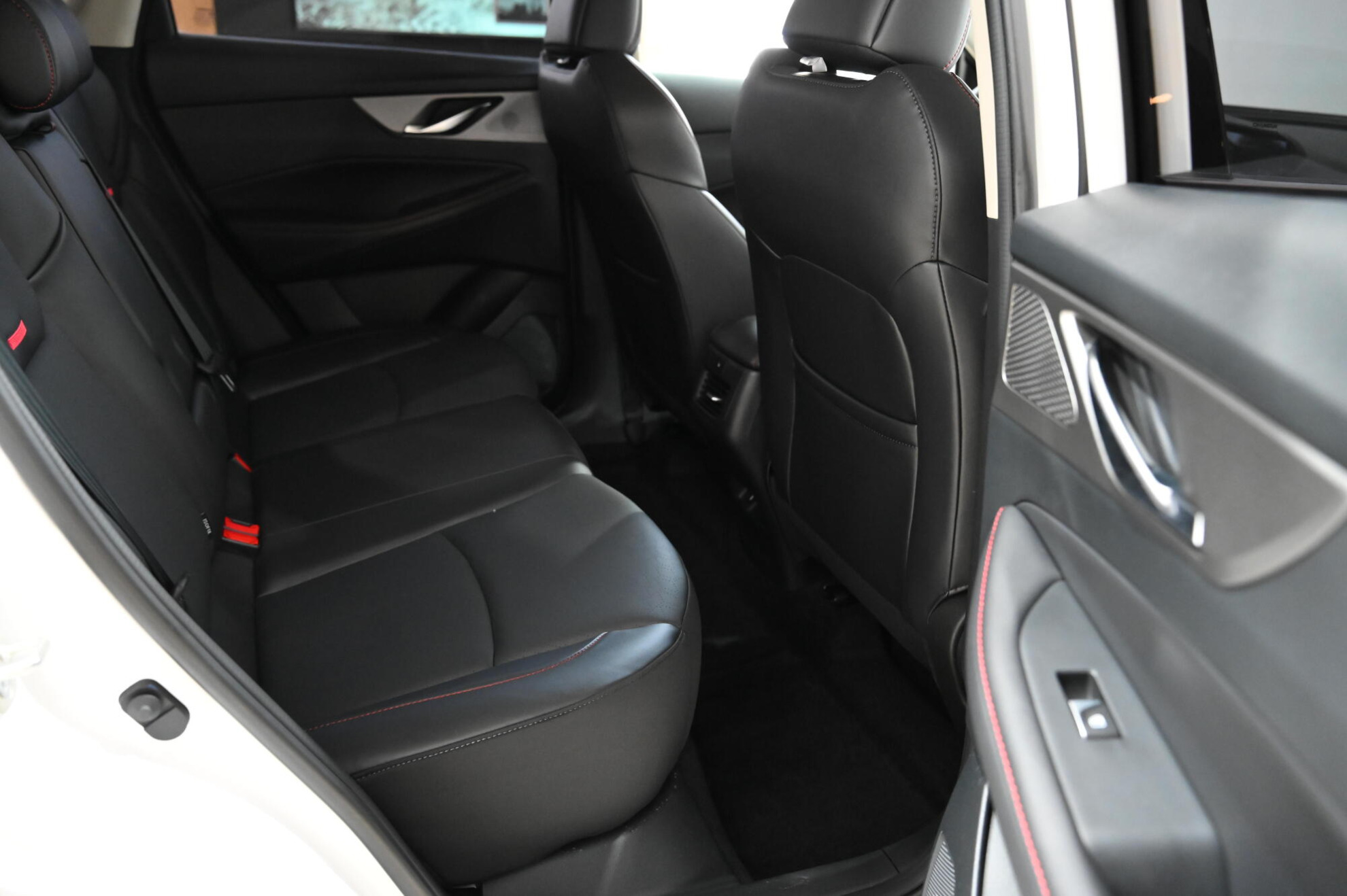 Changan CS35 Plus I Рестайлинг, Кристальный белый, 1789900 рублей, вид 12