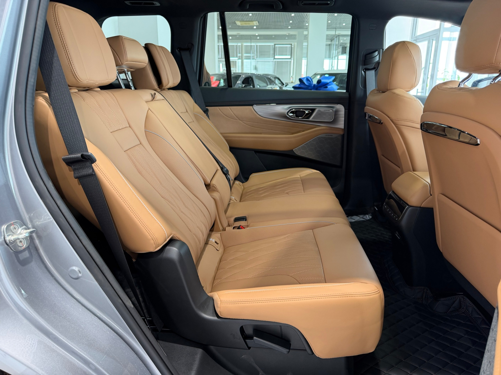 GAC GS8 II, Серебристый, 4699000 рублей, вид 9